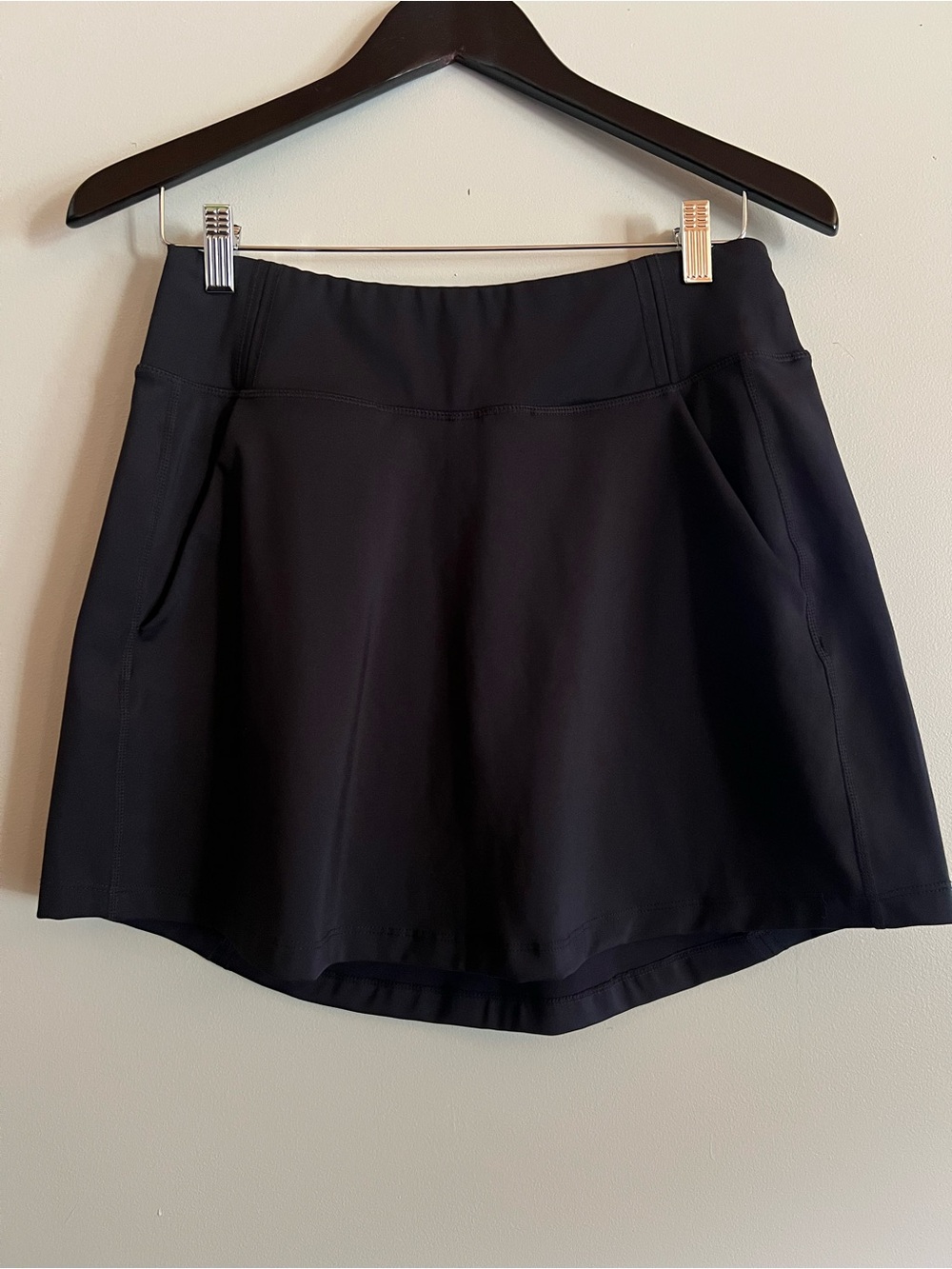 Lolë Black Skort Women’s Medium Stretch Activewear Golf Tennis shorts Skirt